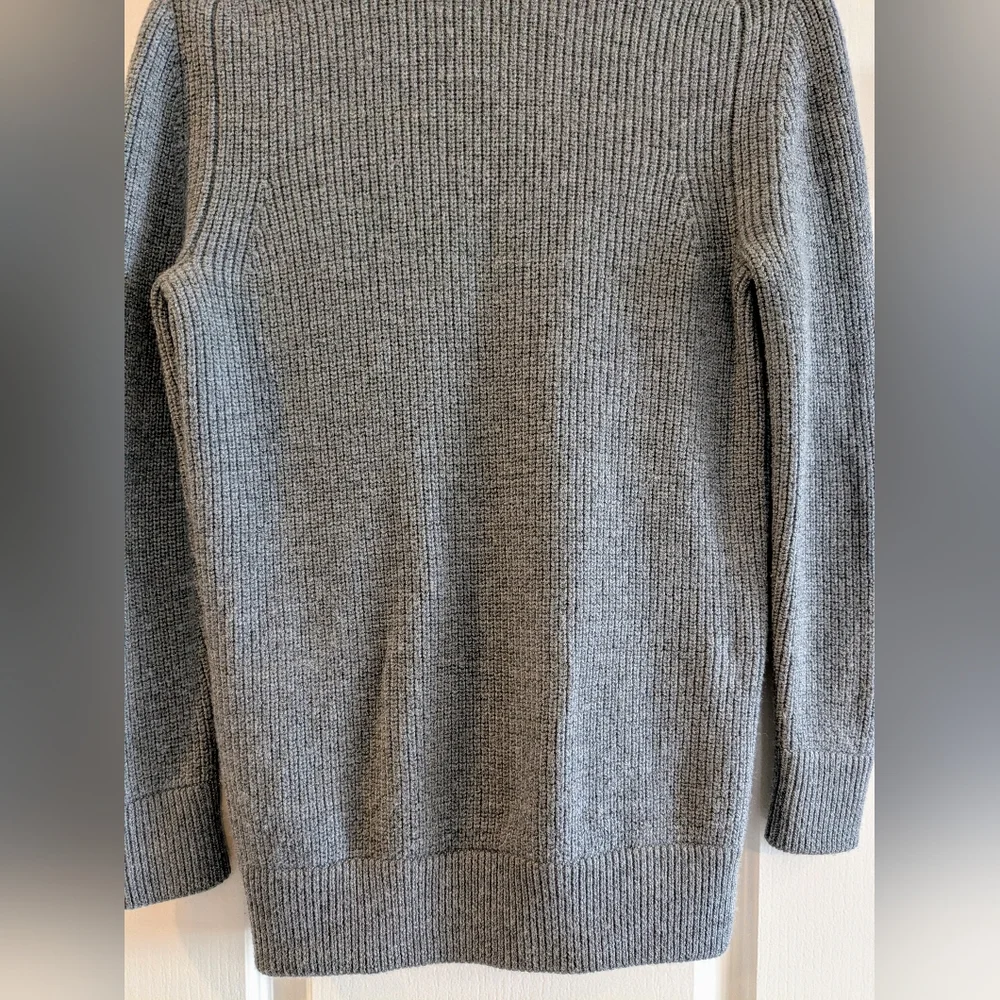 Everlane The Chunky Knit Wool Gray Cardigan Small Cabincore Preppy Academia - Picture 10 of 13